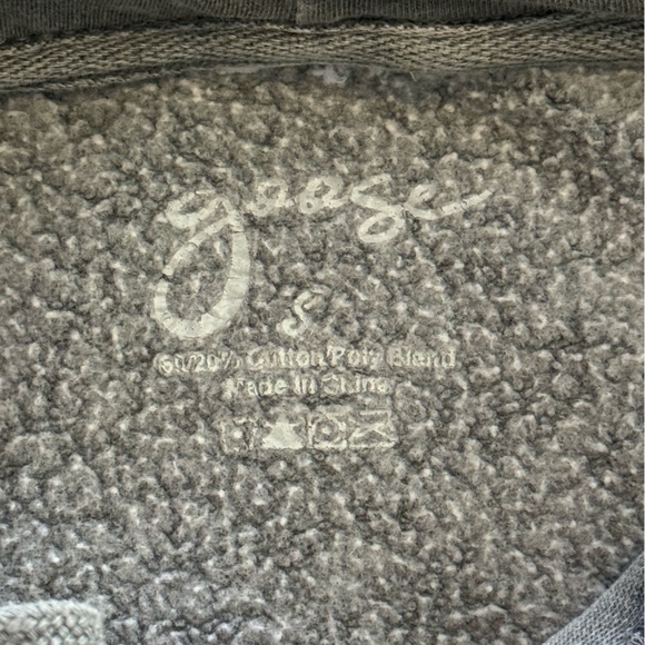GOOSE the band official Hoodie. Size small. Only wore one. Great condition - Picture 4 of 5